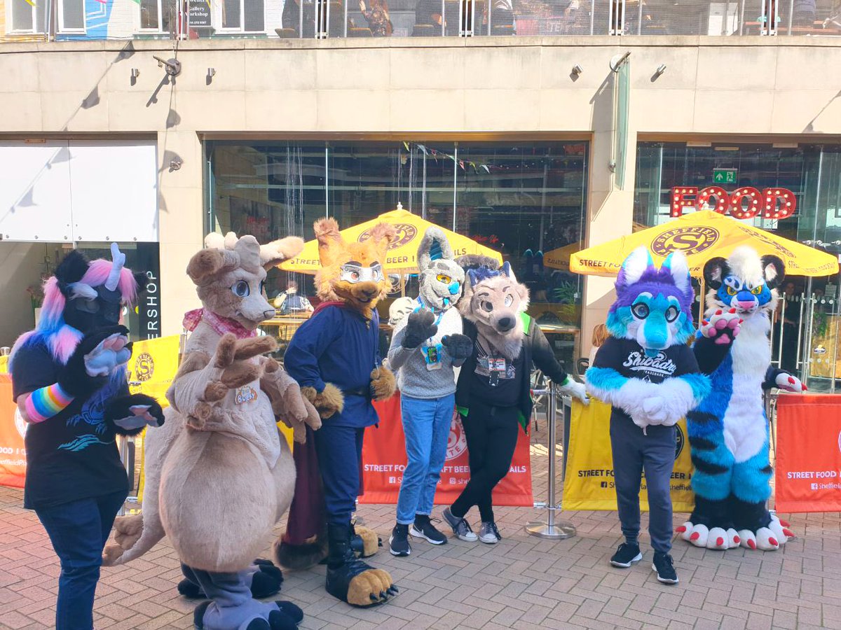 Thanks all who joined us for the meet today! Was great to see ya all again! 💜