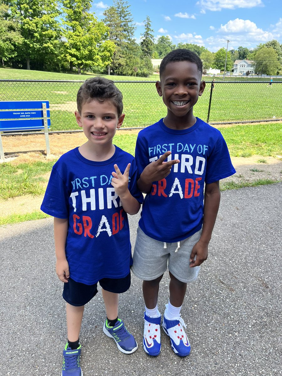 Miss De Lauder tweet media