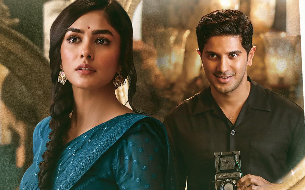 smh___93's tweet photo. After long time watched #SitaRamam in theatre. God what a movie it is.. @mrunal0801 mam you stole the screen #noorjahan ♥️. And @dulQuer sir he is my all my favourite.. and our #vahida aka #afreen @iamRashmika mam♥️. The whole movie was a eye fest 🥺
So much obsessed... https://t.co/xl0UfoxxNP