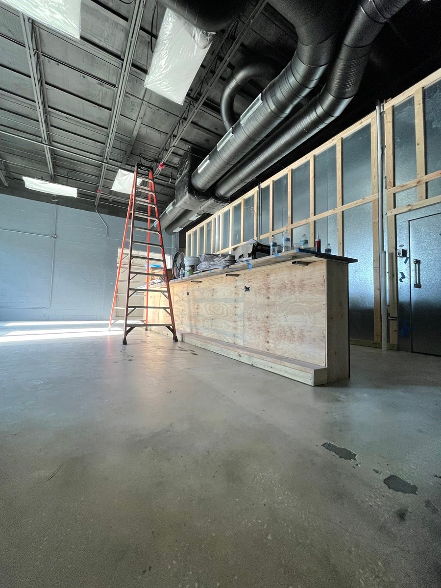 CrabDevilTampa's tweet photo. Cheers to a hoppy life🍺 ...and cheers to getting even closer to the grand opening of #DeviantLibation at the #CrabDevilcampus!
Established in 2018 by Tim Ogden, Deviant was founded w/ the concepts of symbiosis and collaboration in mind.
Deviant is good. In good, we trust. 🙌 https://t.co/IDdVySYN4w