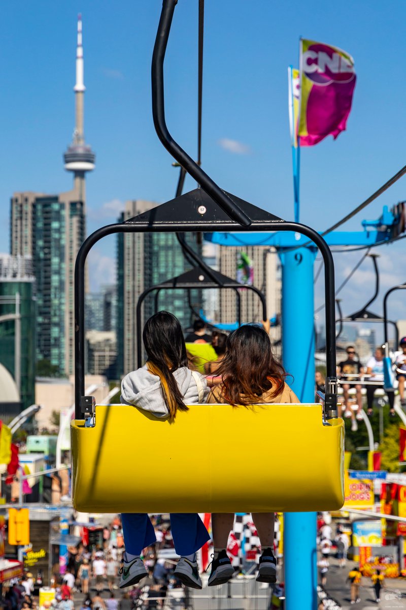MWilsonMedia's tweet photo. Some shots I took at this year's CNE with my Canon R6 and RF 24-105mm f4 L IS USM lens.
#CNE #LetsGoToTheEx #ExPlaceTO #SkyRide #Toronto #The6ix #CNTower #Canon #CanonR6 #Photography https://t.co/xw3yHOkGuD