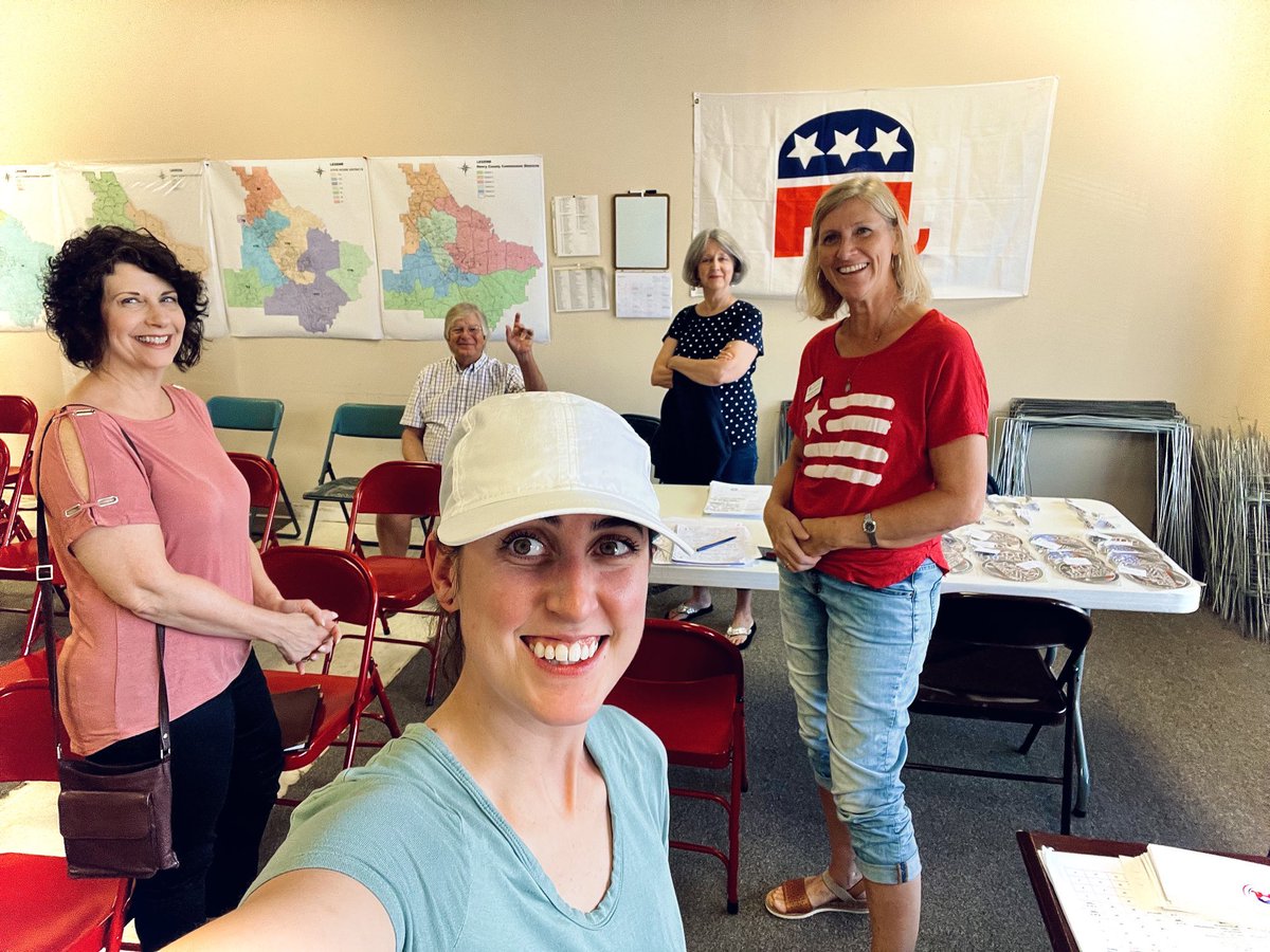strategyvictory's tweet photo. Henry County Republicans hanging back after a great event today local Republican Candidates kicking off their campaign efforts ❤️🇺🇸 JOIN your County GOP or Canvassing Captain in your area to learn how you can become more involved! #KeepGaRed #GaOnTheLine #LeadRight #GeorgiaGrit https://t.co/T66C3QXYDX