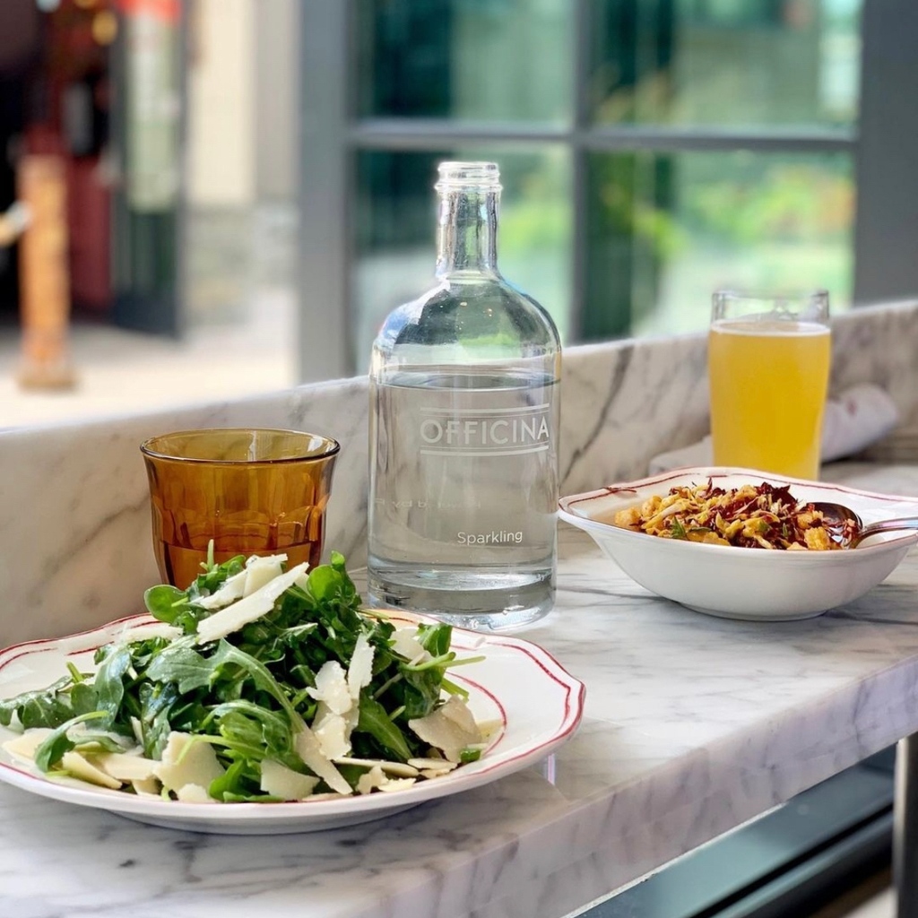OfficinaDC's tweet photo. Saturdays are meant for this ☀️⁠
⁠
Come enjoy the view, sip on a refreshing beverage, and indulge in your favorite Italian food!⁠
⁠
We look forward to spending the rest of the weekend together. https://t.co/CjdIhZcmbt