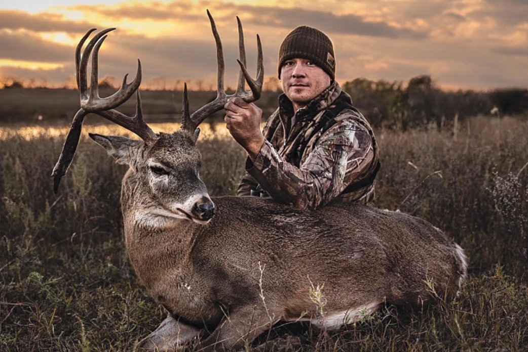 OUTDChannel's tweet photo. Just because a buck has a huge rack doesn't necessarily mean he's an older deer. Here's our aging guide via Bowhunter Magazine: https://t.co/HziayrtQJW
#hunting #bowhunter #deer #deerhunting #deerage #agingdeer #mature #whitetail #whitetailhunting https://t.co/J0T6GqKZrh