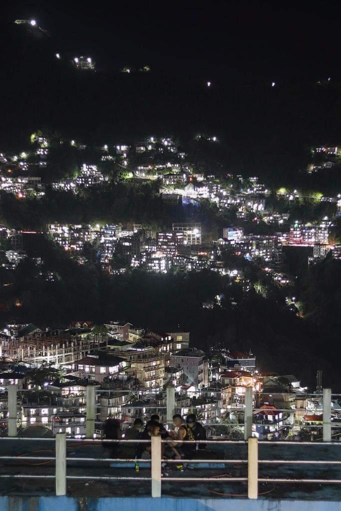 mizoraminsta's tweet photo. Aizawl northern side
.
.
Pic credit ๐ท @francis_l_sailo
.
.
.
#aizawl #aizawlnightscene #nightview #nightsky #cityscape #city #zawlkhawpui #night #zan #aizawlnightview #falklandveng #zemabawk https://t.co/6jxOBhfYqG