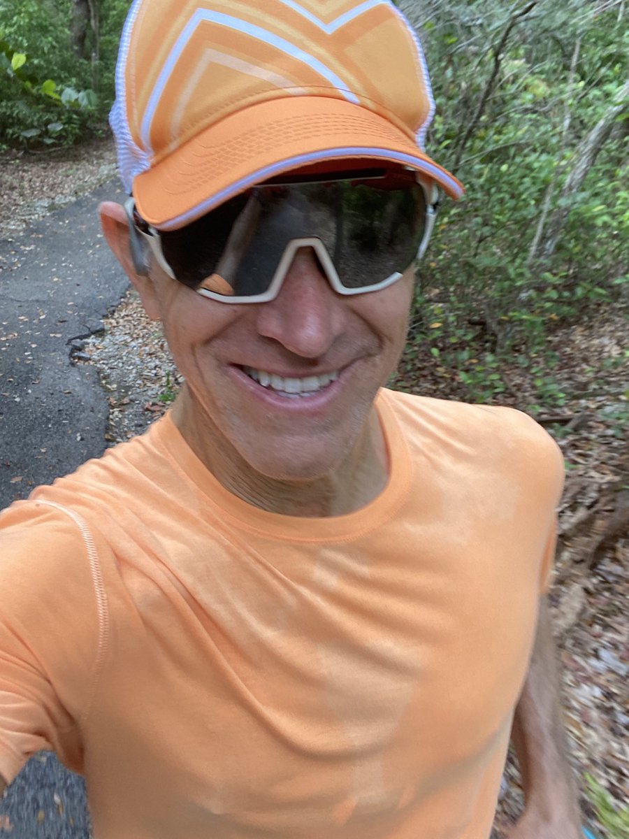 aciperski's tweet photo. Another brick 🧱 in the foundation, no one workout makes or break you. It’s the consistency of showing up each day and laying the next 🧱.  #Triathon #mackcycle #wearemultirace #teamnuun #nuunlife #triathlete https://t.co/Aej9aCPGLq