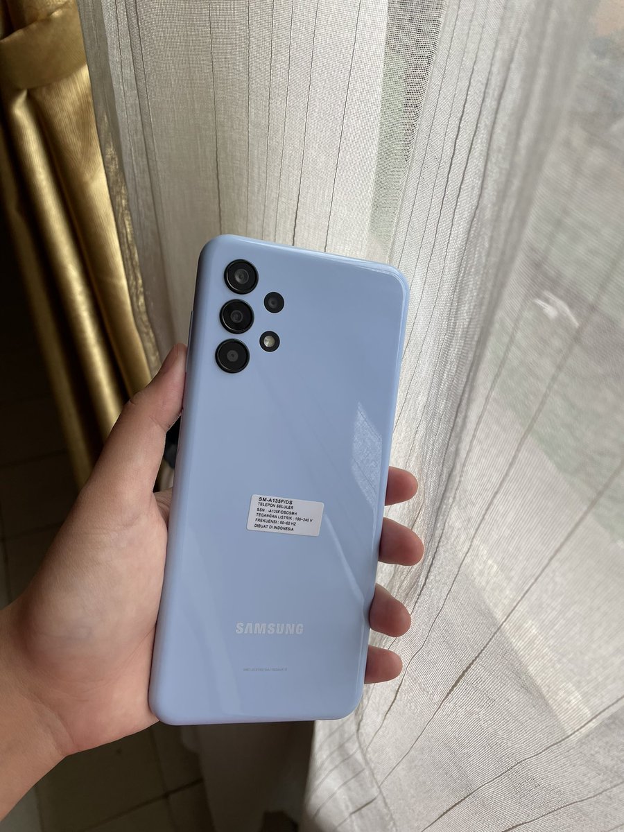huahuazonk's tweet image. #SAMSUNGA13second #samsungsecond
 Body mulus 100%
Pemakaian baru 2 bulan
4GB / 128GB
5000MAH
Fullset lengkap, masih sangat sangat baru dan bagus

JUAL CEPAT, CHAT ME
NEGO TIPIS. CO shopee✅