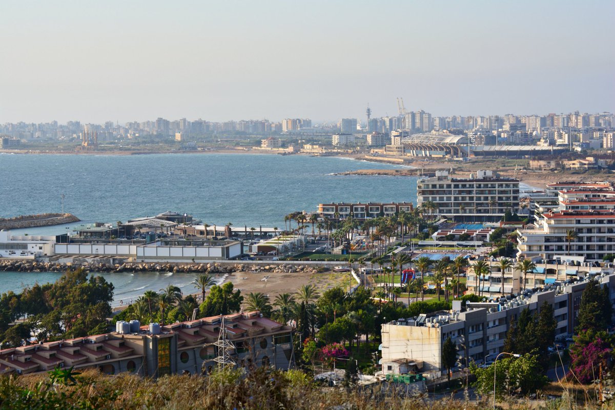 mh_222's tweet photo. North & South LEBANON 🇱🇧❤️✨
#most_beautiful #Lebanon #لبنان https://t.co/XhiN2iWAHm