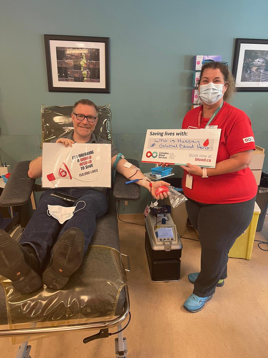 WhoIsHussain's tweet photo. A donor in #Ottawa helping to break the World Record. Thank you to @CanadasLifeline for helping us save lives today! #GlobalBloodHeroes https://t.co/0OegDthFBy
