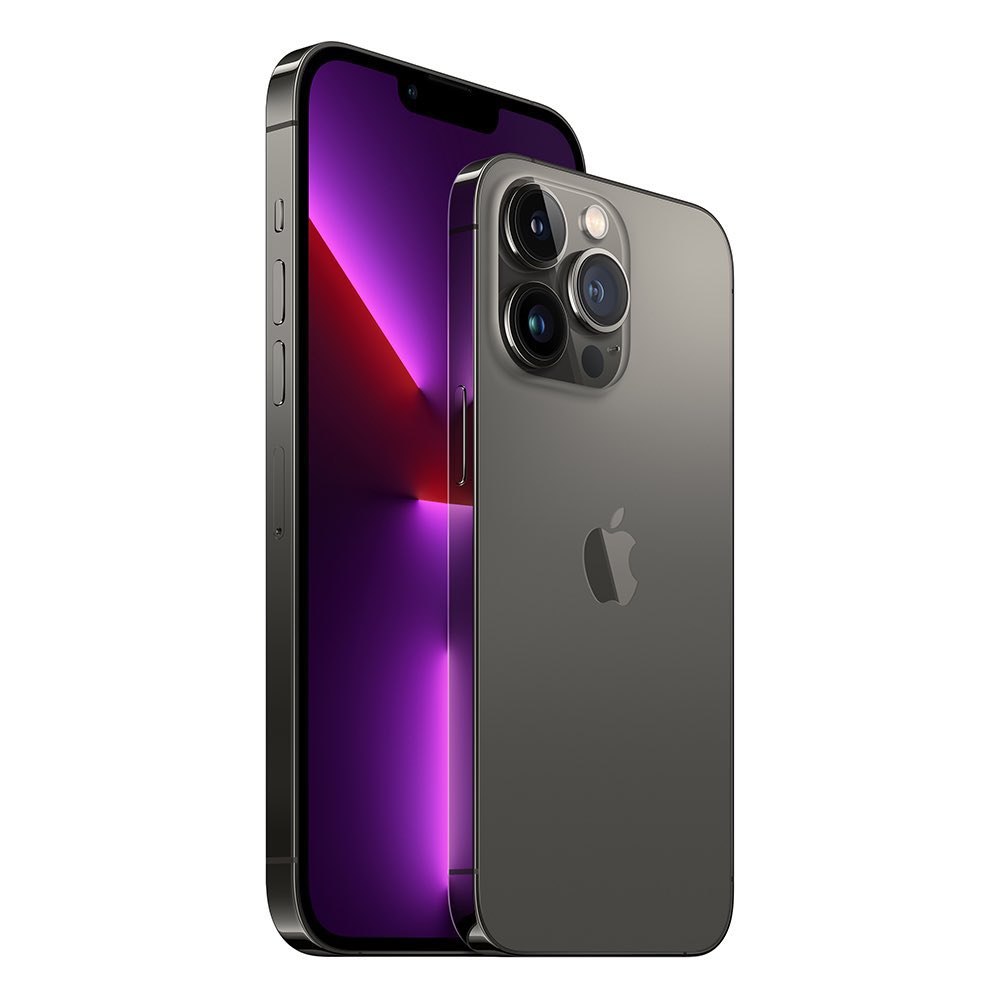 extralargecrave's tweet photo. Dear iPhone 13 users, enjoy your remaining 11 days before you’re irrelevant 🤫 https://t.co/qeltYXdTty