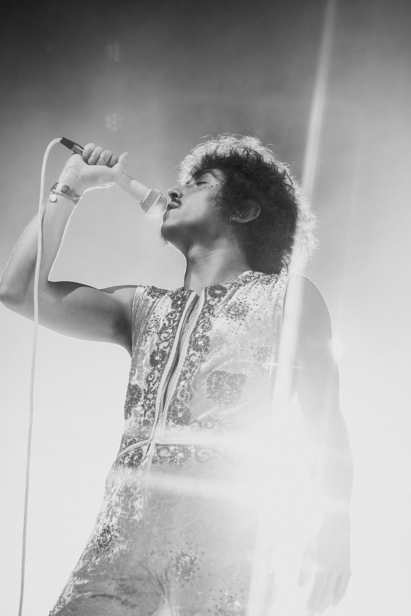 GretaVanFleet's tweet photo. Let's make tonight a night to remember, Edmonton. https://t.co/CzvAuTJDMn