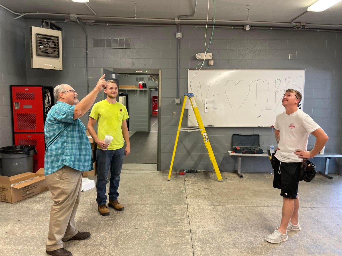 gumptionbabe's tweet photo. Crews are hard at work today!💪 Restoration and beautification of our stadium and facilities. Pressure washing, spraying for weeds, electrical maintenance, etc.  #dunbarpride #wearedunbar #togetherwewin @LakeHacker_ @CTulington @KevinHa79920850 @PLDunbarFB https://t.co/zOwlfNNApL