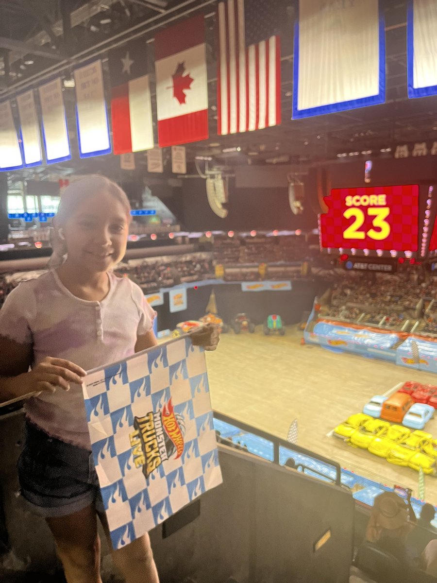 Adamofthelion's tweet photo. #hotwheelsmonstertruckslive https://t.co/o6wL8rZ3Qn