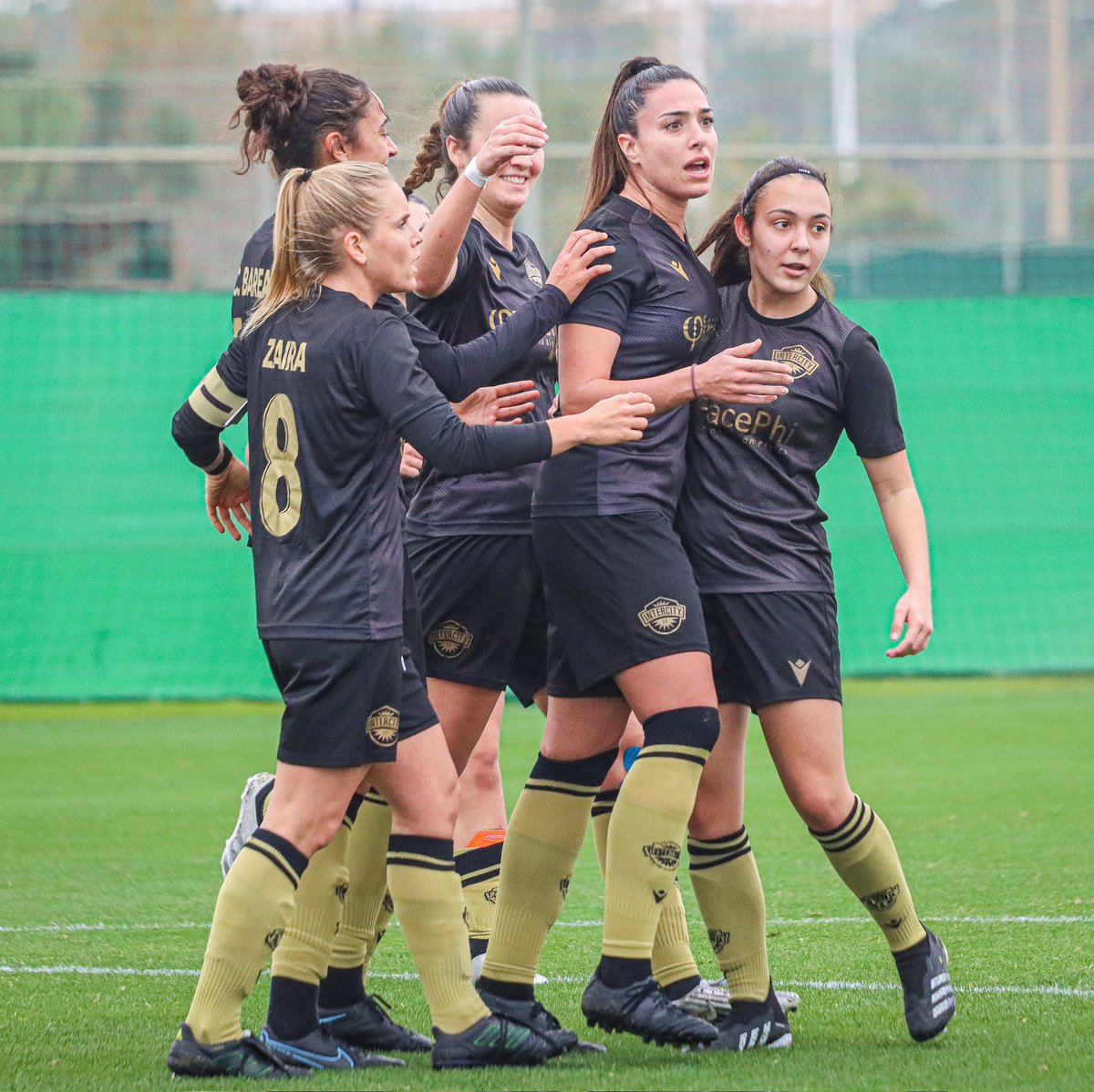 CFIntercityFem's tweet photo. ⌛ En 1 semana...
🤩 ¡𝗩𝘂𝗲𝗹𝘃𝗲 𝗹𝗮 𝗹𝗶𝗴𝗮!

📸 Vuelve esto... https://t.co/ju7Url4RZC
