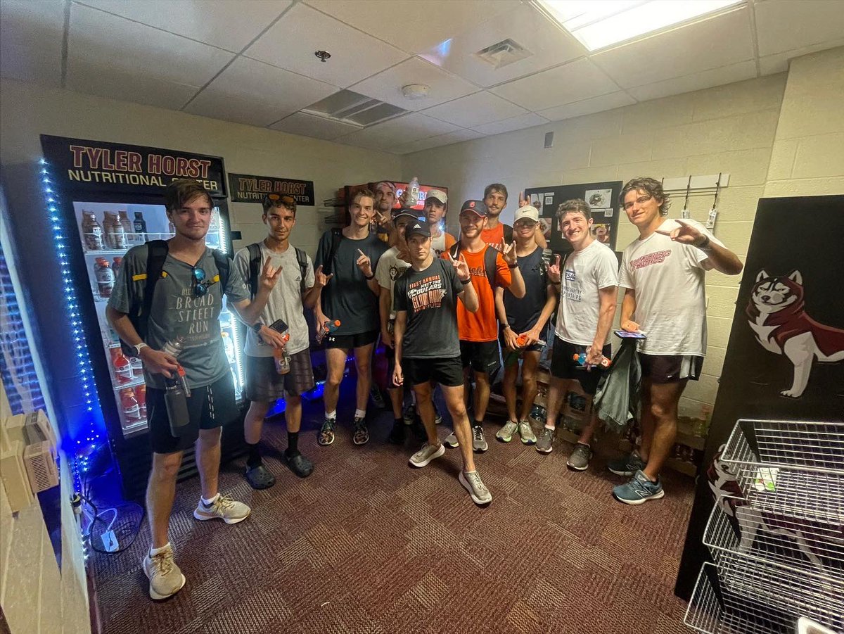 BUXCTF's tweet photo. BUXC enjoyed refueling at the Tyler Horst Nutritional Center after their workout today! We canโt thank the Horst family enough for this gift to our athletic community here at BU. What an incredible way to honor Tyler. ๐พ https://t.co/aIslW7MMBy
