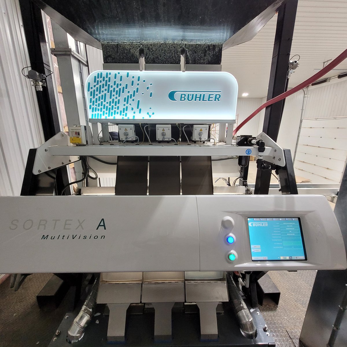 KBIprocessing's tweet image. This was a week of training and growth at KBI. Still some finishing touches to be completed but our colour sorter and tote bagging system are operational! Very proud of what our team has accomplished and excited about the future.
@CanSeed @OneStepAutomate