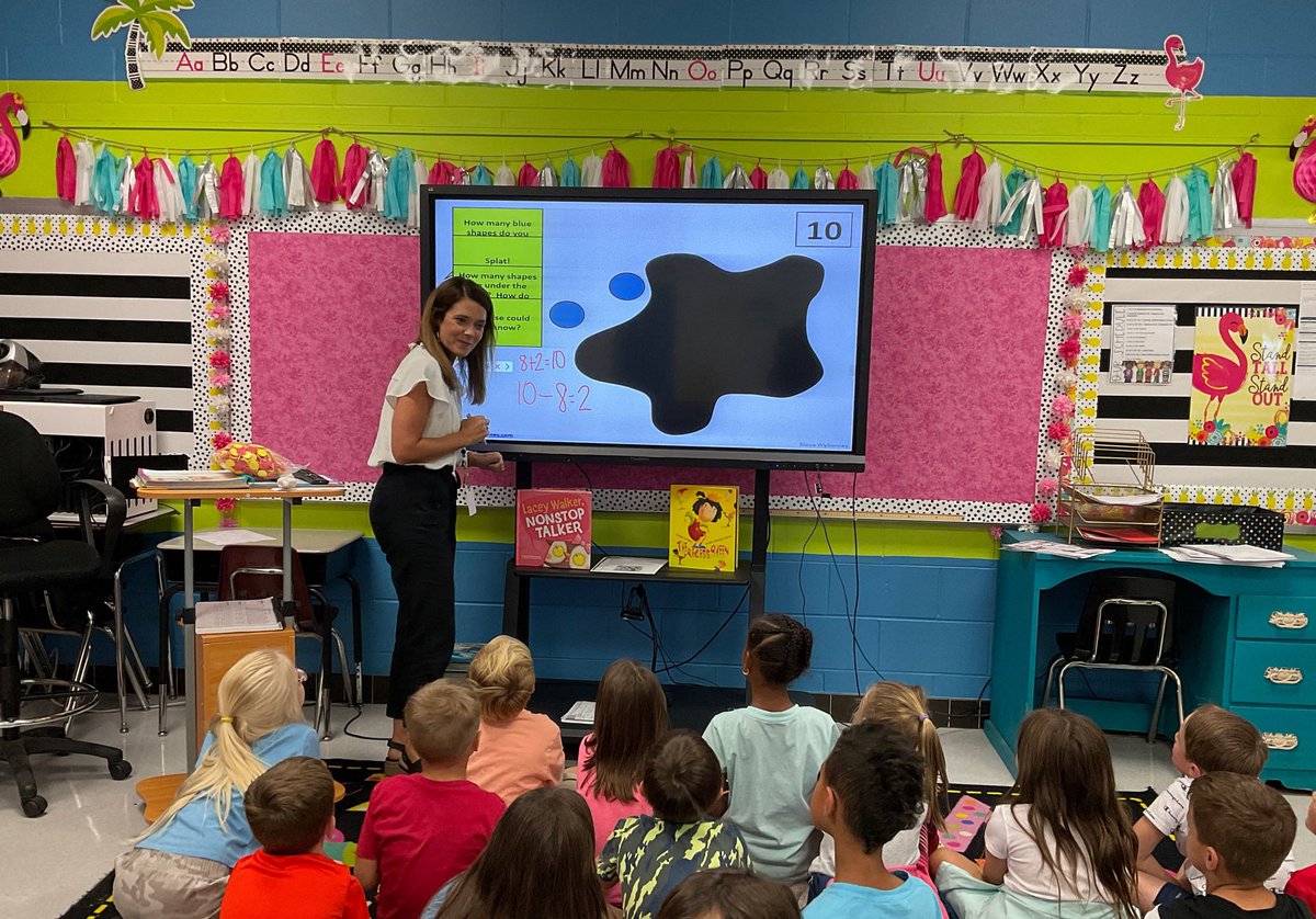 gwebb1313's tweet photo. Small group instruction and number talks at Hamilton Elementary!  It’s so much fun to see all the learning taking place at the beginning of the year!! #4thekids @MarionCoSchools @amstiuna @MrsNelson2 https://t.co/cjA2kNZXgU