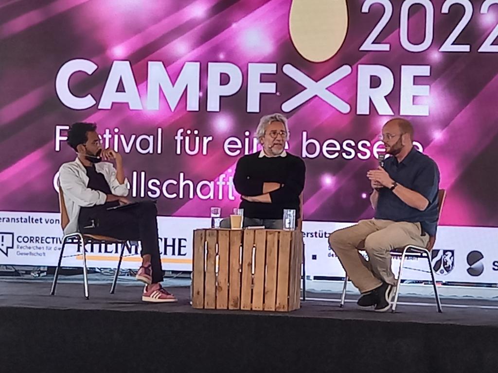 journalists_tr's tweet photo. Gazeteci @candundaradasi da Campfire Festival'de
#campfire22 https://t.co/1nMGy2fAhK
