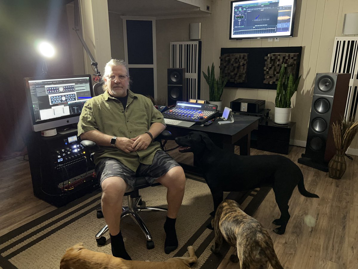reso_mastering's tweet photo. I’ve brought in all of my assistants today to help out with my mastering production workload.
We’d love to discuss your upcoming album! Currently booking for late September.
.
.
#studiodogs #mastering #masteringstudio #masteringengineer #appledigitalmasters #resonancemastering https://t.co/a92kmONHcq