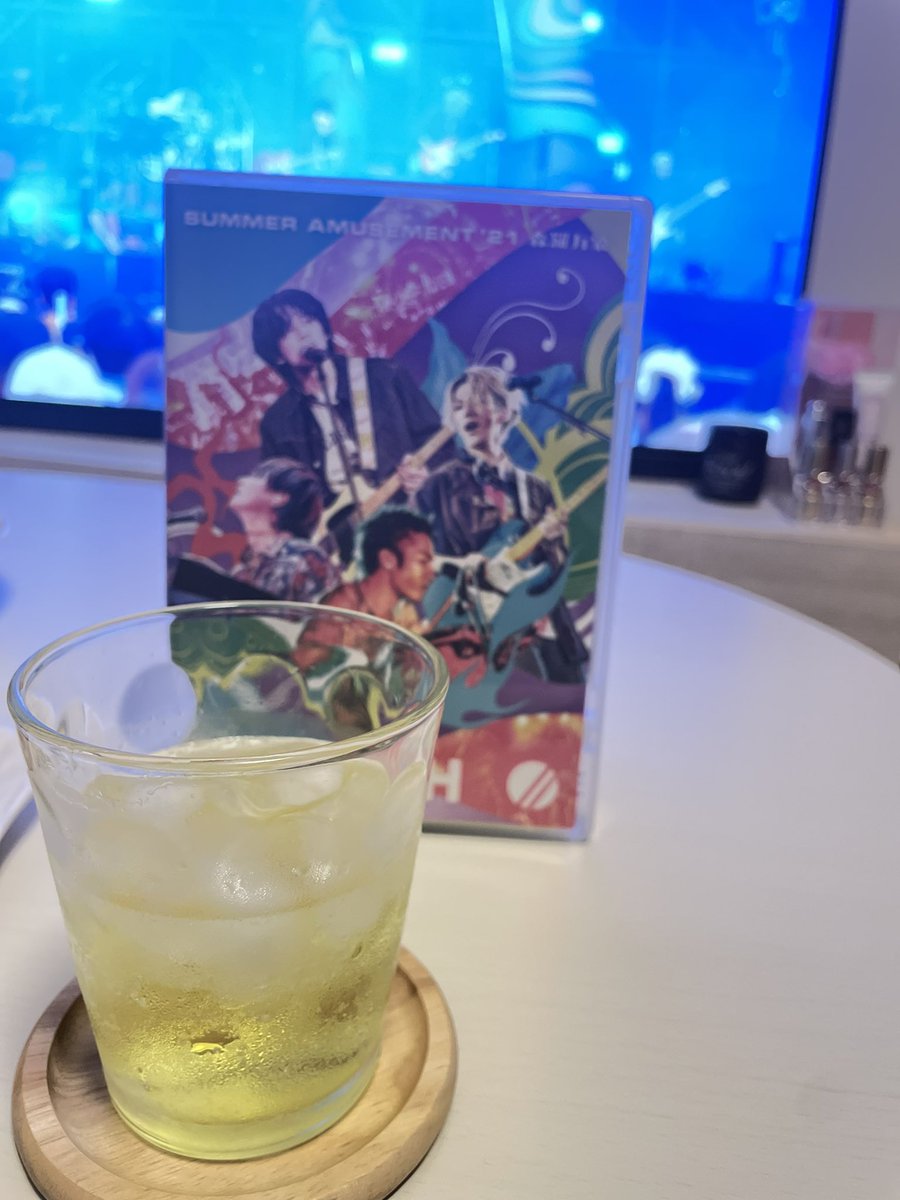 余韻に浸りながら
帰ってからもお友達とコニファー💓💓