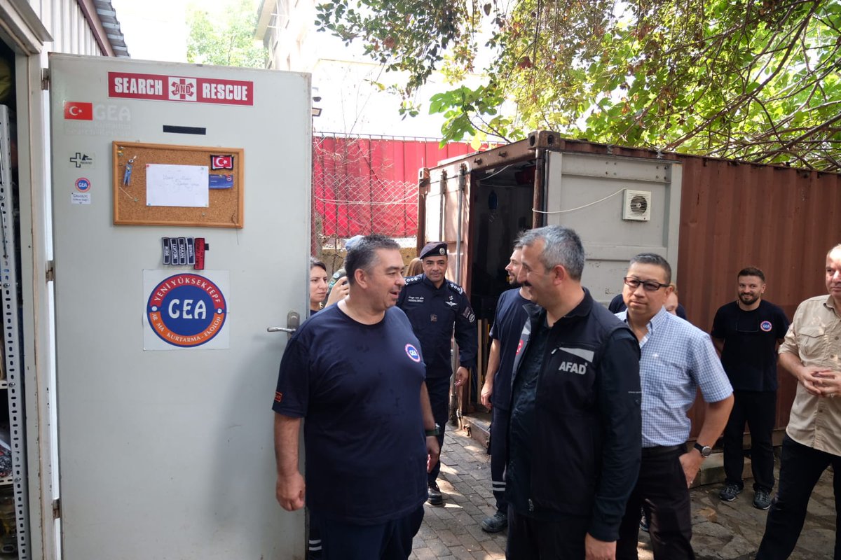 GEA__SAR's tweet photo. GEA Arama Kurtarma Ekibi Birleşmiş Milletler INSARAG Klasifikasyonu 27 Ağustos Cumartesi günü başladı.
https://t.co/F8DNhbqNOH
@AFADBaskanlik
#GEAAramaKurtarma #GEASAR #GEA #SAR #INSARAG #IEC #classification #lightsar #search #rescue #coordination #Türkiye https://t.co/8eoELkQd3c