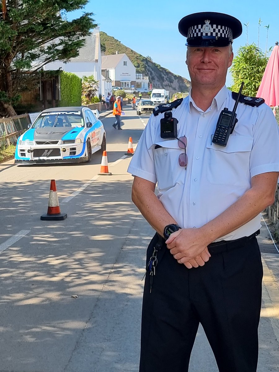 St Brelade's Community Police Officer tweet media