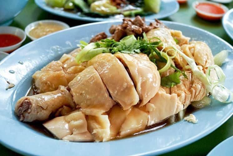 thaibornchinese's tweet photo. มีใครเคยสงสัยมั้ยว่า #ข้าวมันไก่ไหหลำ #ข้าวมันไก่ไทย #ข้าวมันไก่สิงคโปร์ ต่างกันตรงไหน??? และแต่ละสไตล์คืออะไรบ้าง??

ถ้าสงสัยมาค่ะ…มาอ่านกัน (1)
#ข้าวมันไก่ https://t.co/tBvbEyZdVC