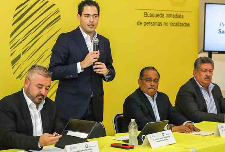 mexnewz's tweet photo. Es #SantiagoNL el primer municipio en replicar el #Protocolo48 | @daviddlp @stgogob #Política #Local https://t.co/jxmgdHM5nc https://t.co/bVSETjP3ZJ