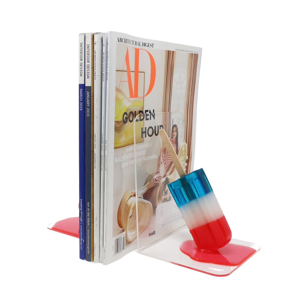 thisistenon's tweet photo. Sweet pair of melty popsicle bookends to celebrate the coming close of summer. Up on the site now.
#popsicletime #postmodern #postmoderndesign #postmodernism #interiordesign #interiorstyle #modernism #decor #popsicle #popsicles #popsiclesticks #bookends #vintagebookends https://t.co/cJhGrf2MDn