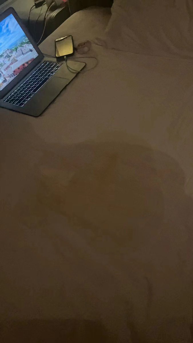 广州这位非常骚的模特
动不动就拿玩具把自己弄喷
太骚了吧
她在广州待到31号
有喜欢这种类型的去微信联系我 
我把微信名片给你
#广州
#广州模特
#广州线下
#广州资源
#骚货 https://t.co/5kIjshSXRS