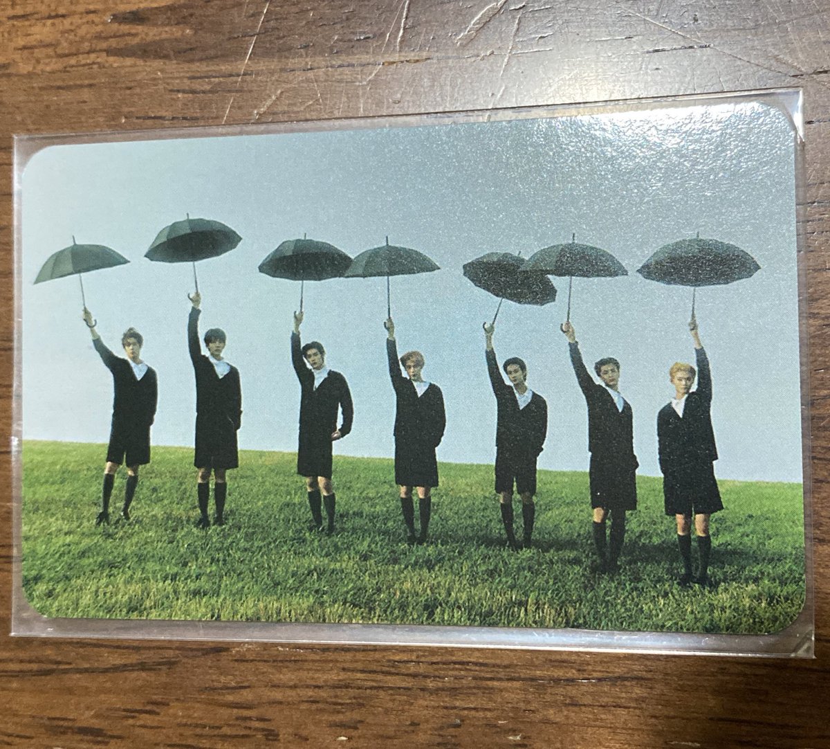 bookstacker_ph's tweet photo. #StackerGiveaways
Hi! We'll have a teaser giveaway for our 2nd anniversary 🎉
Prize: ENHYPEN Blessed-Cursed POB Photocard PC
Mechanics:
🤎follow us
🤎like & rt
🤎tag 2 friends
🤎winner will shoulder LSF
✨ more to come ✨
t. wts wtt wtb lfs lft lfb ph kpop https://t.co/nrWCZZnfaf