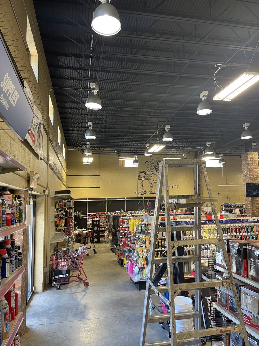 completeap's tweet photo. Pardon our progress Remodel still going on!!
#carquestautoparts
#carquestbyadvance
https://t.co/ysRflpV33t https://t.co/4aA0ohK2u1
