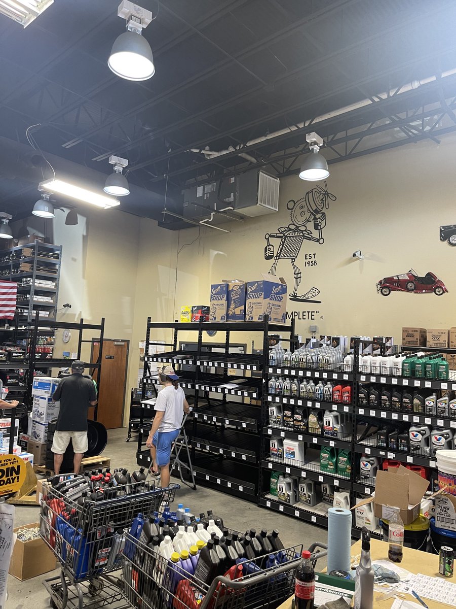 completeap's tweet photo. Pardon our progress Remodel still going on!!
#carquestautoparts
#carquestbyadvance
https://t.co/ysRflpV33t https://t.co/4aA0ohK2u1