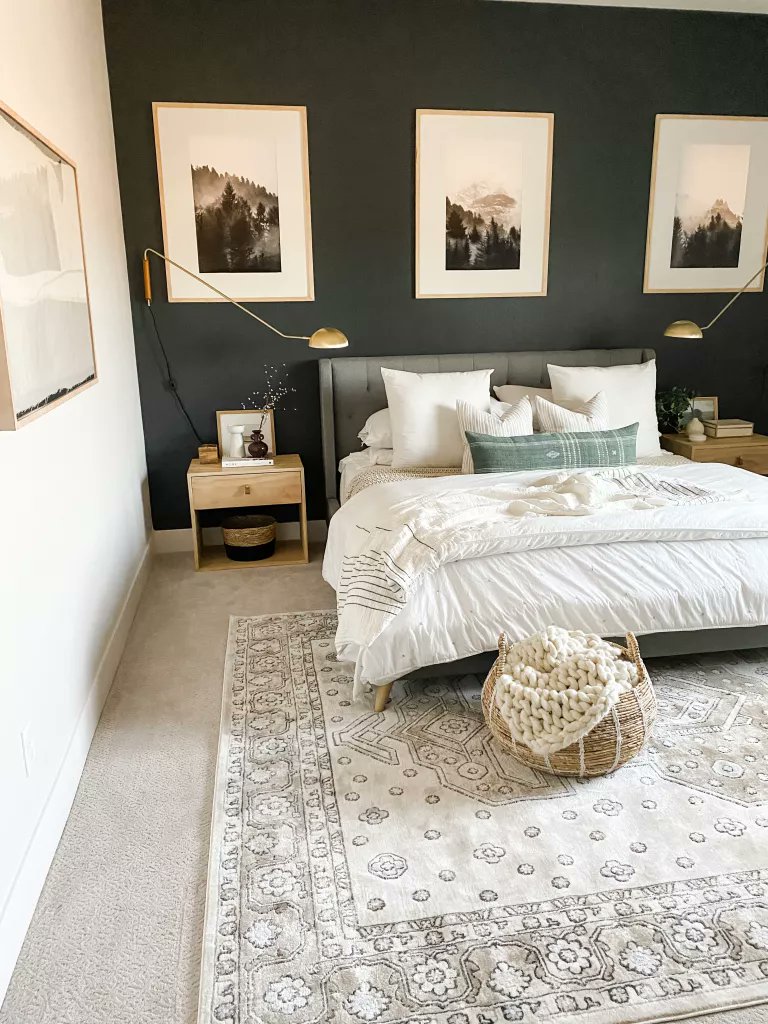 SalSRealtor's tweet photo. Taking on this #DIY nightstand project might be the key to improving your bedroom's look. #homestyle  https://t.co/wwNWeCe4Ri https://t.co/Df6P0p7YIJ