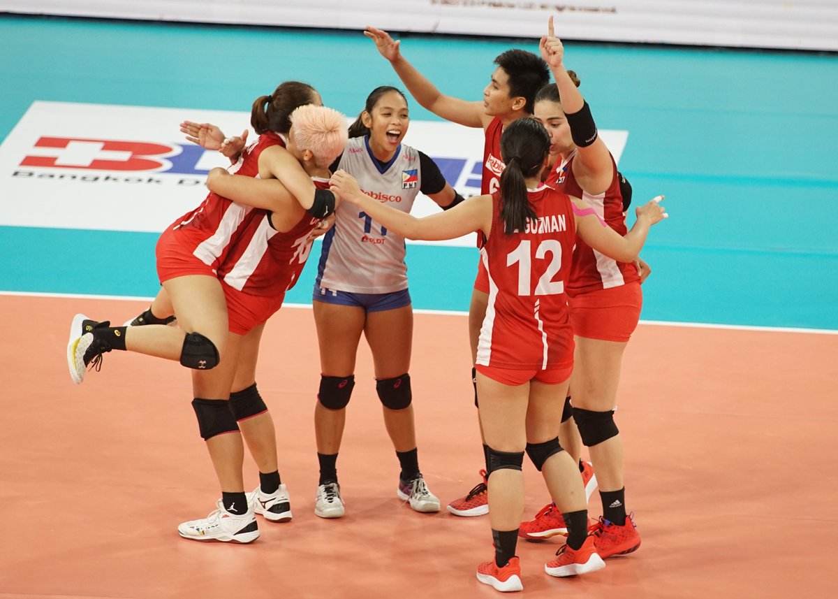 OneSportsPHL's tweet photo. Thanks for always bringing the good vibes... but more importantly, the cool fight 💗 🍦 🇵🇭

#AVCCupforWomen2022 #AVCVolley https://t.co/KyGMurmYEF