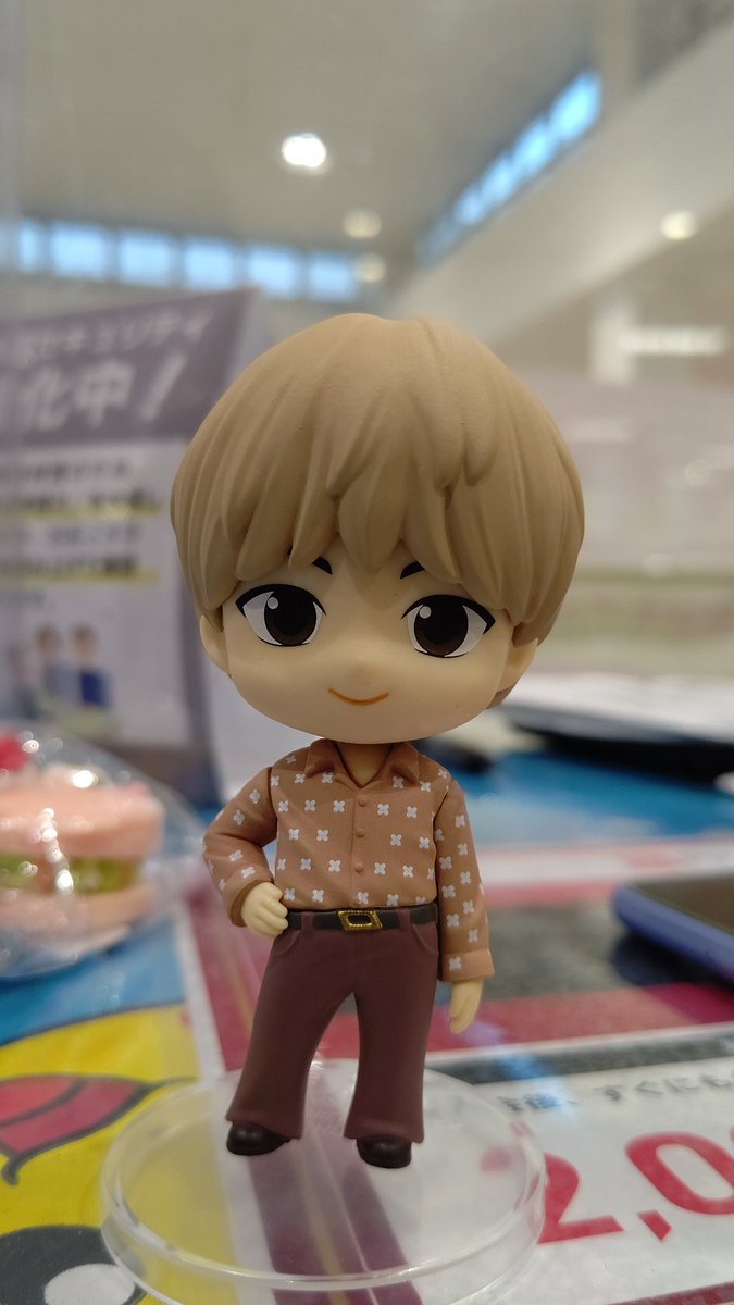Katahaba27's tweet photo. スマホ変えてる間にガチャ😍
パスワードもメールも昔ので忘れて新しいスマホからログインできん😂w
新しく作り直すしかなさそうですw
#TinyTAN https://t.co/gMjC6UUMs3