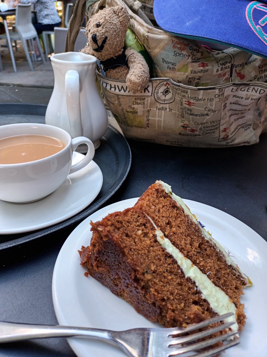 MelJD46's tweet photo. #Courgetteandavocado cake so that's a healthy option then ππ€#southwell #therefectory #southwellminster #Nottinghamshire https://t.co/ZnVvD9aOph