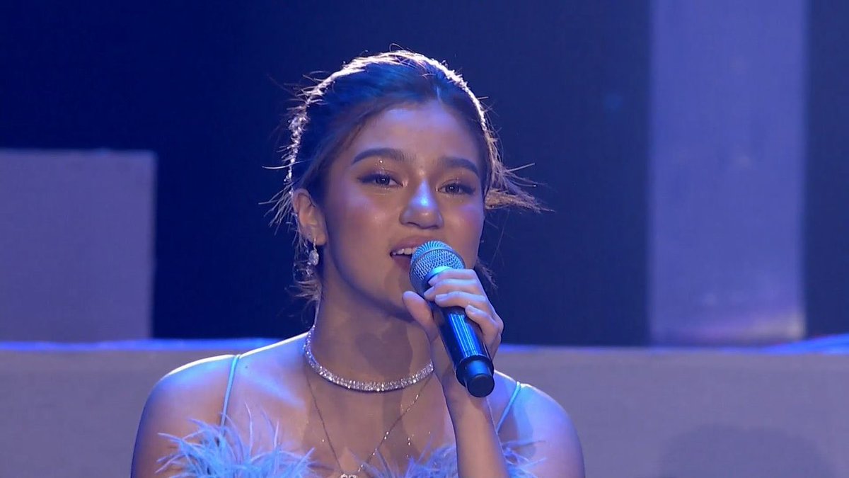 bellelieversofc's tweet photo. .@donnypangilinan and @bellemarianous sing “Bubbly” and “Sometimes” at #HIHAllAccessConcert! 🖤❤️

DONBELLE PHIHNOMENALConcert

#DONNYnatingTheBigDome
#BELLElazingTheBigDome
#BelleMariano @bellemariano02 https://t.co/14JmGVjOHU