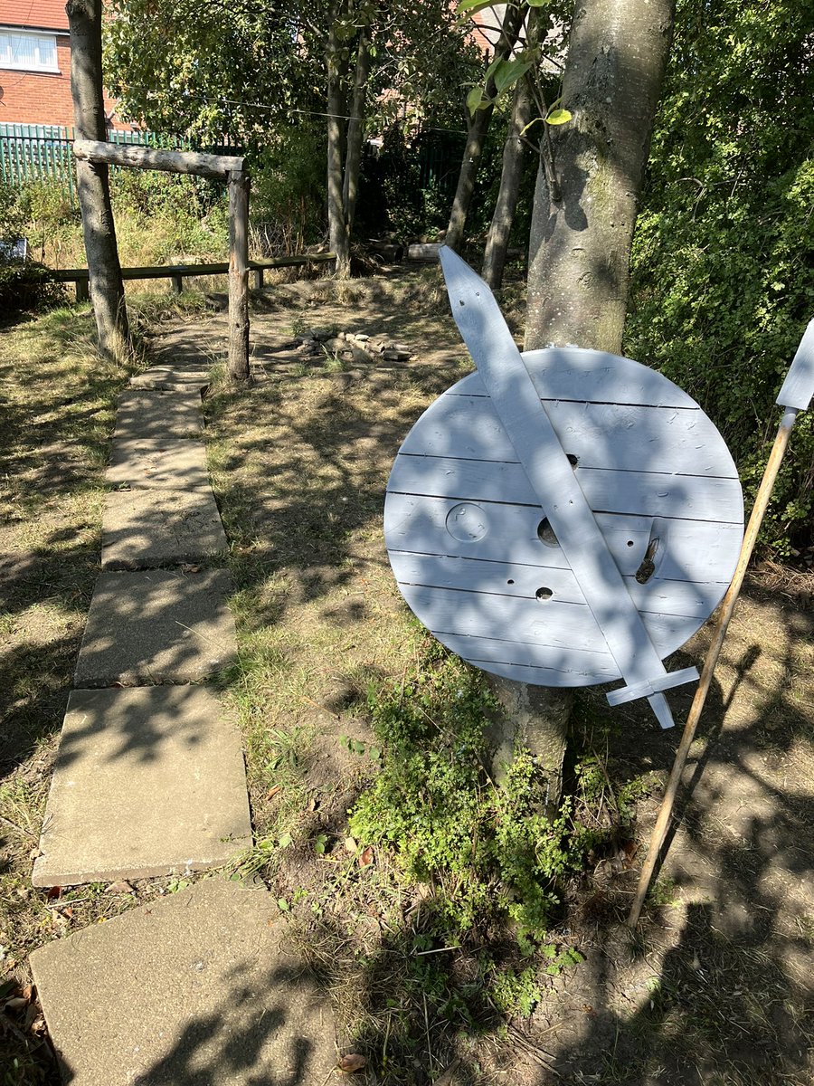 TAS4L's tweet photo. We’ve just completed the #gillaslaneprimary Adventure Forest renovation and revamp. Ready for the kids return in a weeks time. We did some enhancements… the ancient people of Houghton have been to visit. #forestschool #AdventureForest #forestschoolideas https://t.co/IiMsKkmjZm