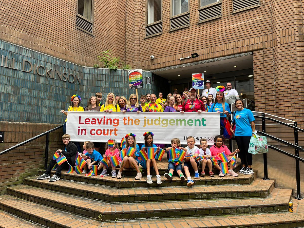 joroobelly2's tweet photo. @HillDickinson Manchester’s office supporting #pride 🌈 https://t.co/7tQlMqm8dv