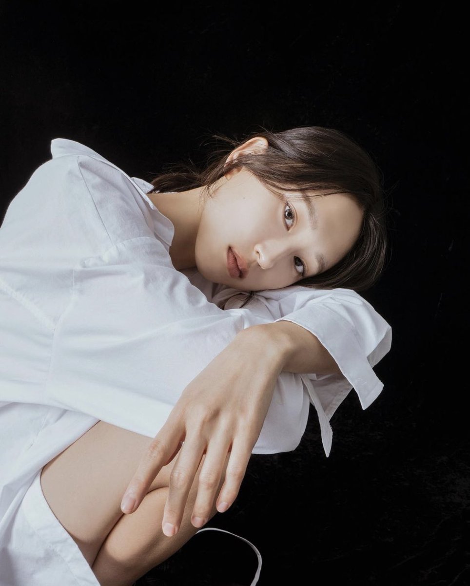 ASolhwi's tweet photo. RYU HYE YOUNG THE WOMAN YOU ARE. https://t.co/85REjuz5TW