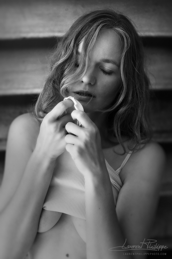 With Dovile in my little studio. 

Full series to be found at patreon.com/laurentphilippe

Have a great weekend!