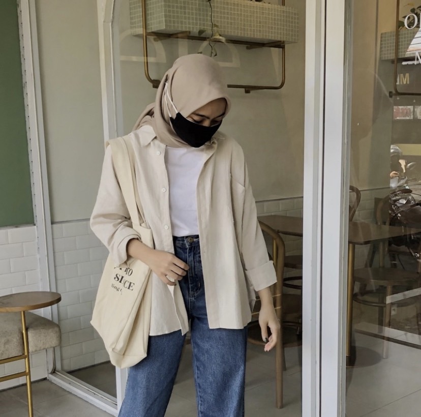 threadshopee's tweet photo. Olivia shirt 99ribuan✨

https://t.co/CTG6ZRhhbx https://t.co/ZQK7GfeRle