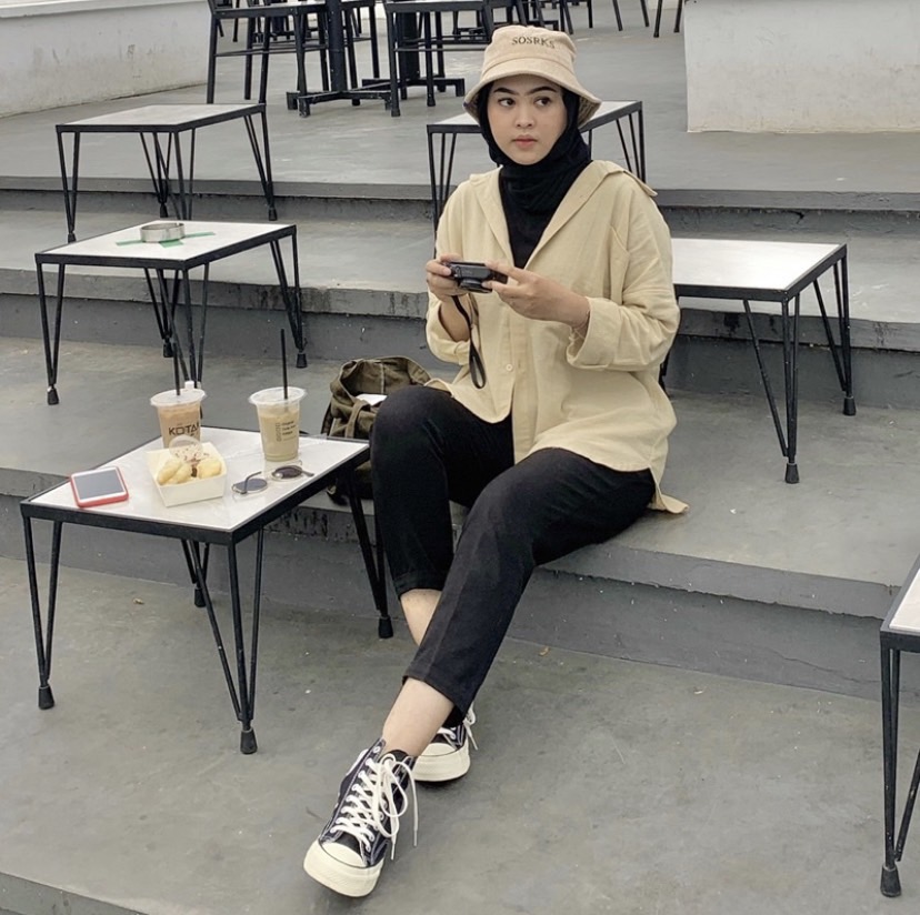 threadshopee's tweet photo. Olivia shirt 99ribuan✨

https://t.co/CTG6ZRhhbx https://t.co/ZQK7GfeRle