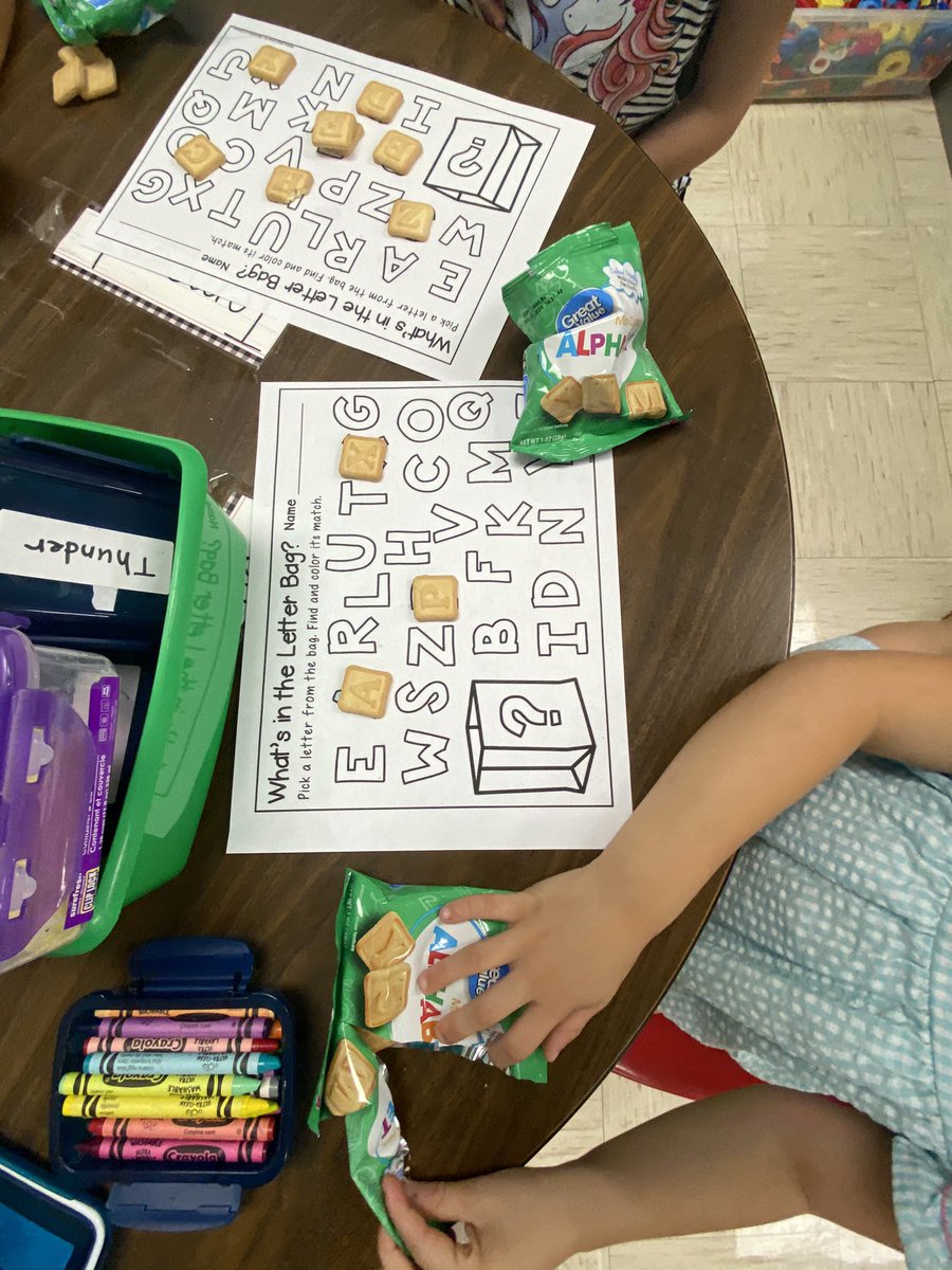 kindergarten tweet media