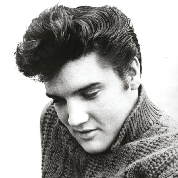 MeurerCommunity's tweet photo. The United States of Elvis. The fate of American exceptionalism foretold.

Read here…
https://t.co/qdRrfqwQp4

#Elvis #ElvisMovie #ElvisHistory #Elvis2022 #ElvisMx https://t.co/L4NrRi7Ez1