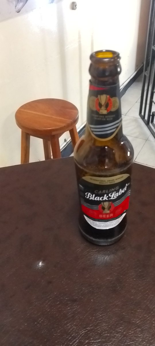ndaa567's tweet photo. @todo_simms Black label is bae 🤠 https://t.co/6dTPB8f8CS