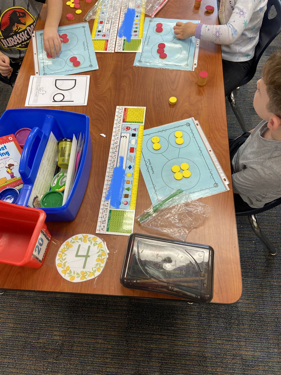 jori_meldrum's tweet photo. Used number bonds this week in kindergarten to practice different ways to make the numbers 1-5. #LXE @JobeMathLP https://t.co/lWTBCDtSST
