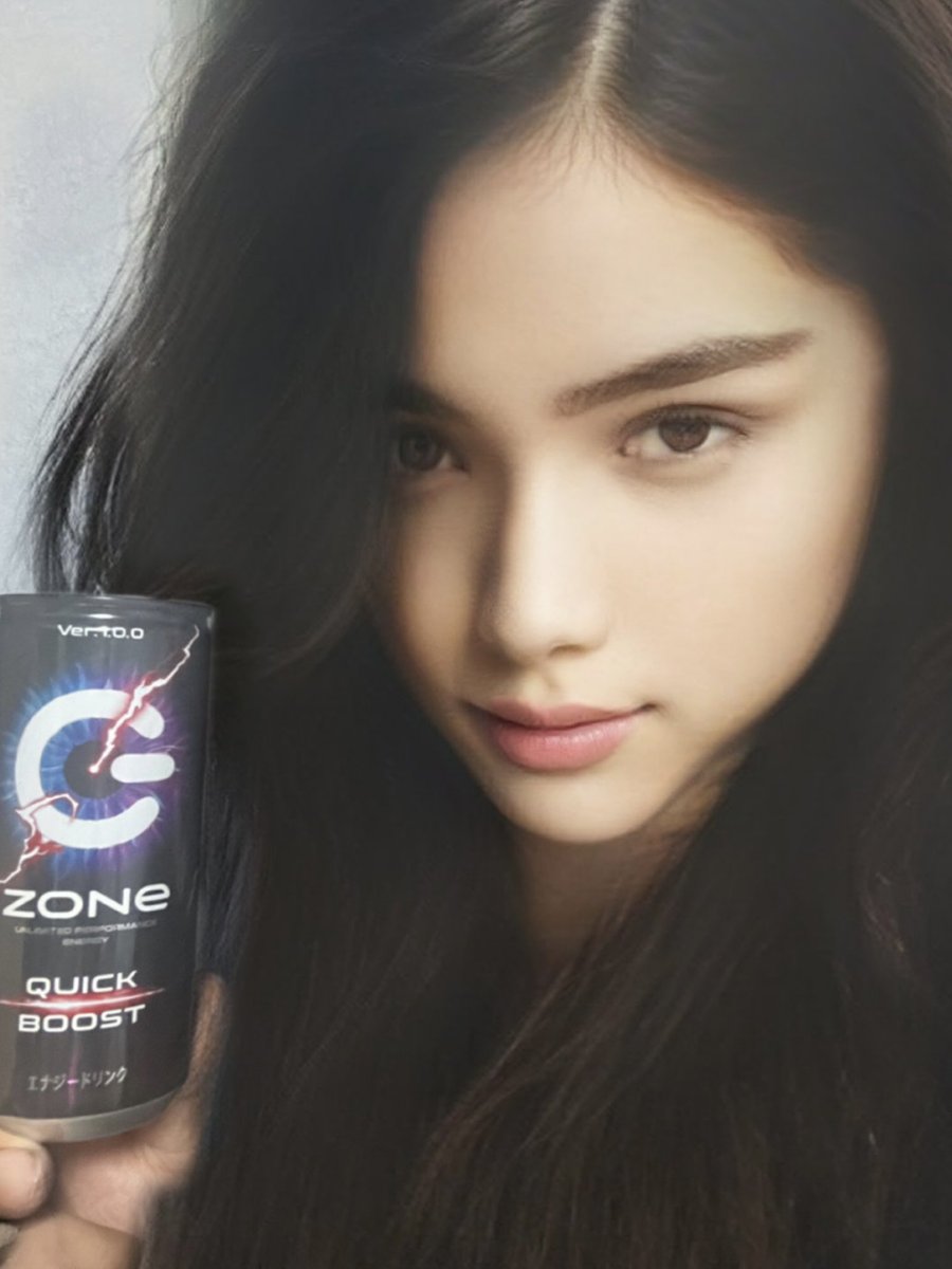 Imaring1010's tweet photo. サントリーのエナジードリンクを飲んで目が冴えた女。

#ひらがなかこじょ
#加工女子
#Faceapp https://t.co/fX0l3CuAfa