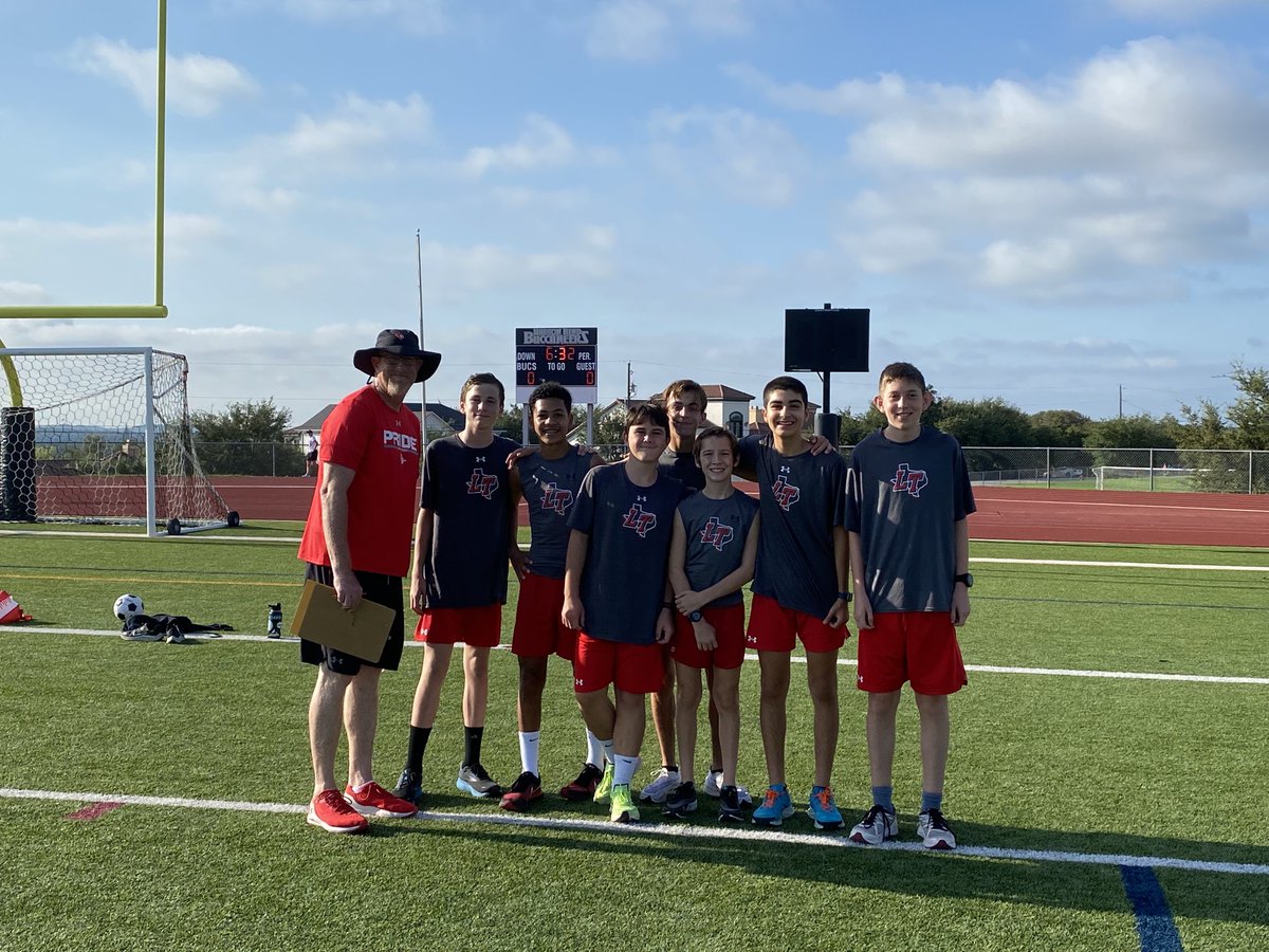 RebeccaPHudson's tweet photo. LTMS Boys XC at the LT Tri Meet #Believe ⁦@LakeTravisMS⁩ ⁦@LTMSAthletics⁩ https://t.co/3I3bvdg4Wc